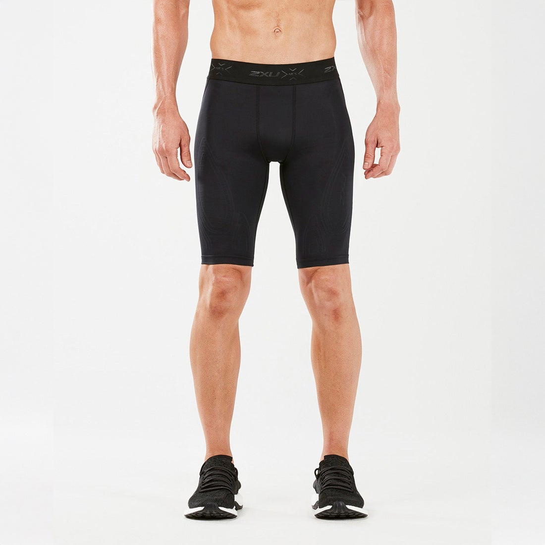 2XU MCSクロストレ コンプレッションショーツ(ブラック×ゴールド