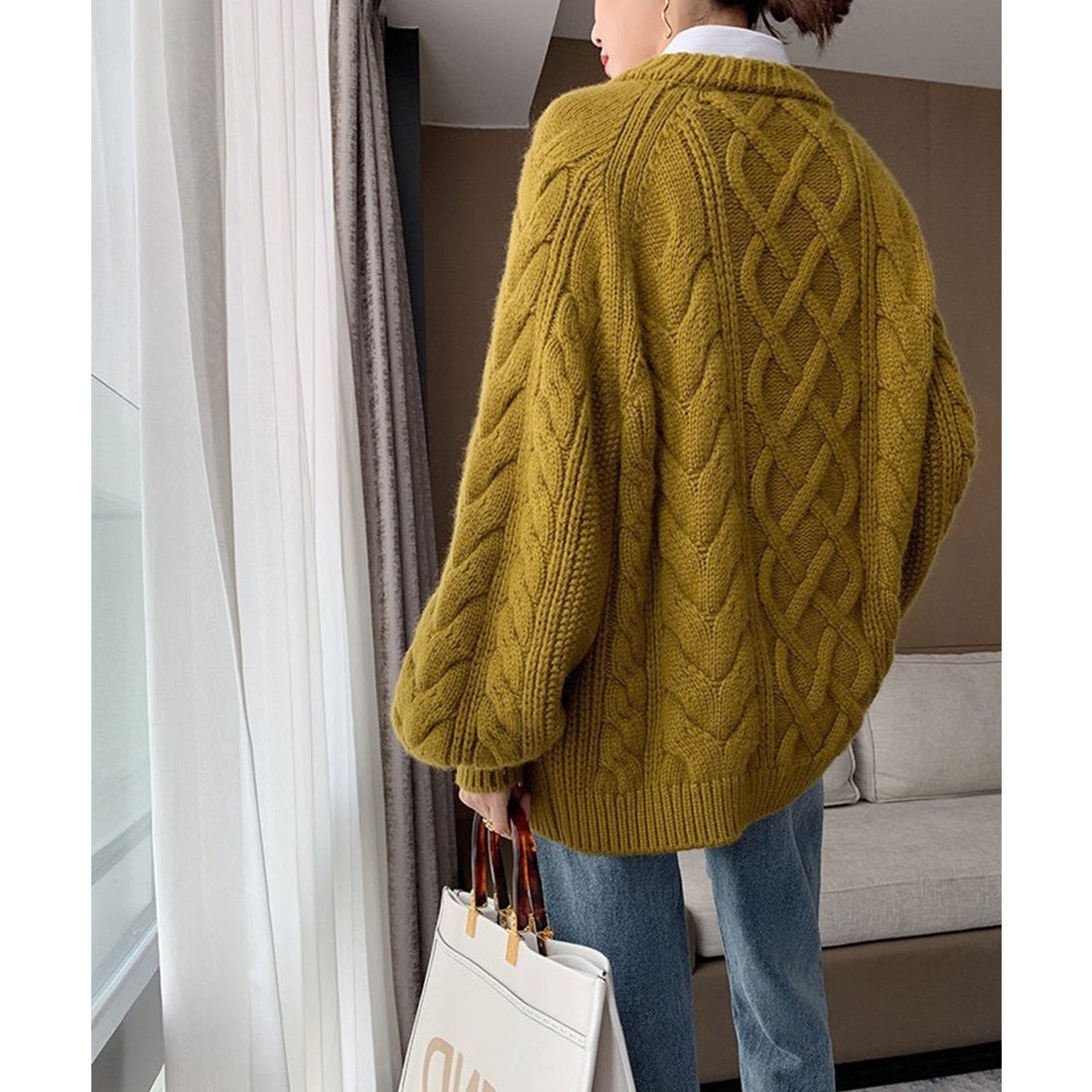 ニナエリナ Nina et Lina ケーブル編みニット （イエロー