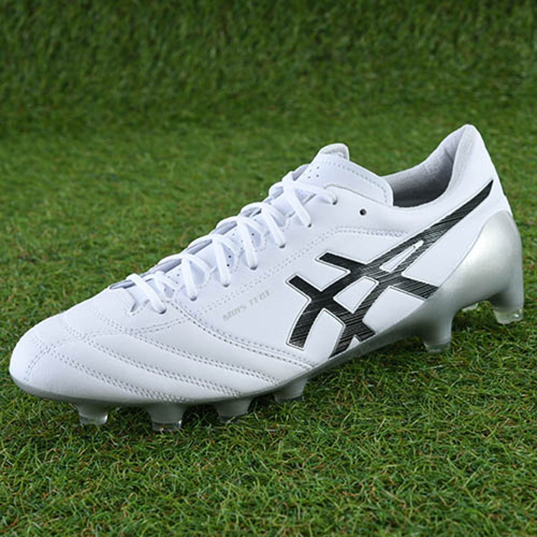 ASICS アシックス DS LIGHT X-FLY 4(ホワイト×ブラック) 1101A006 117