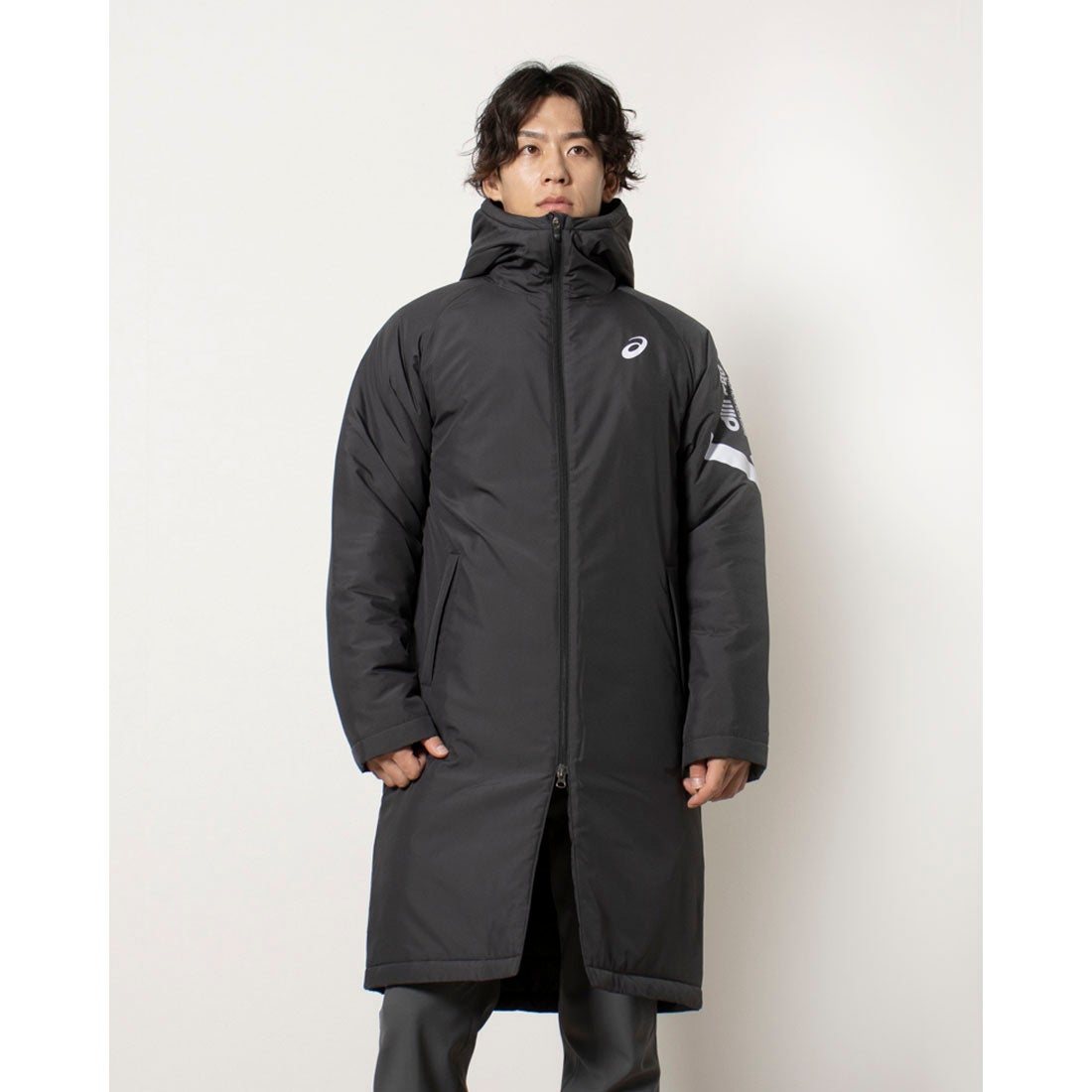 アシックス ASICS メンズ ベンチコート - 2031E735 （ブラック