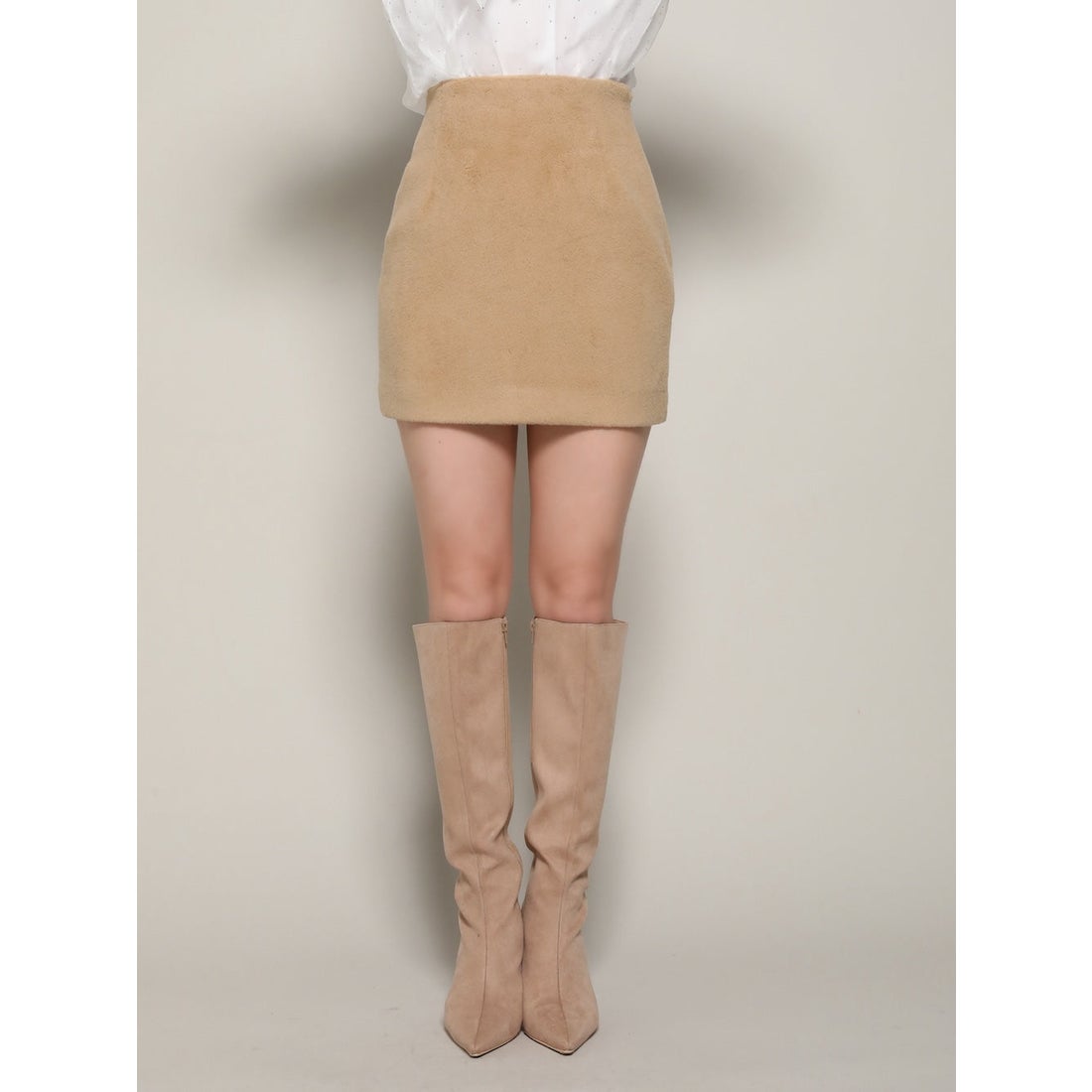 ダーリッチ Darich ハイウエストカーブタイトミニスカート （ベージュ