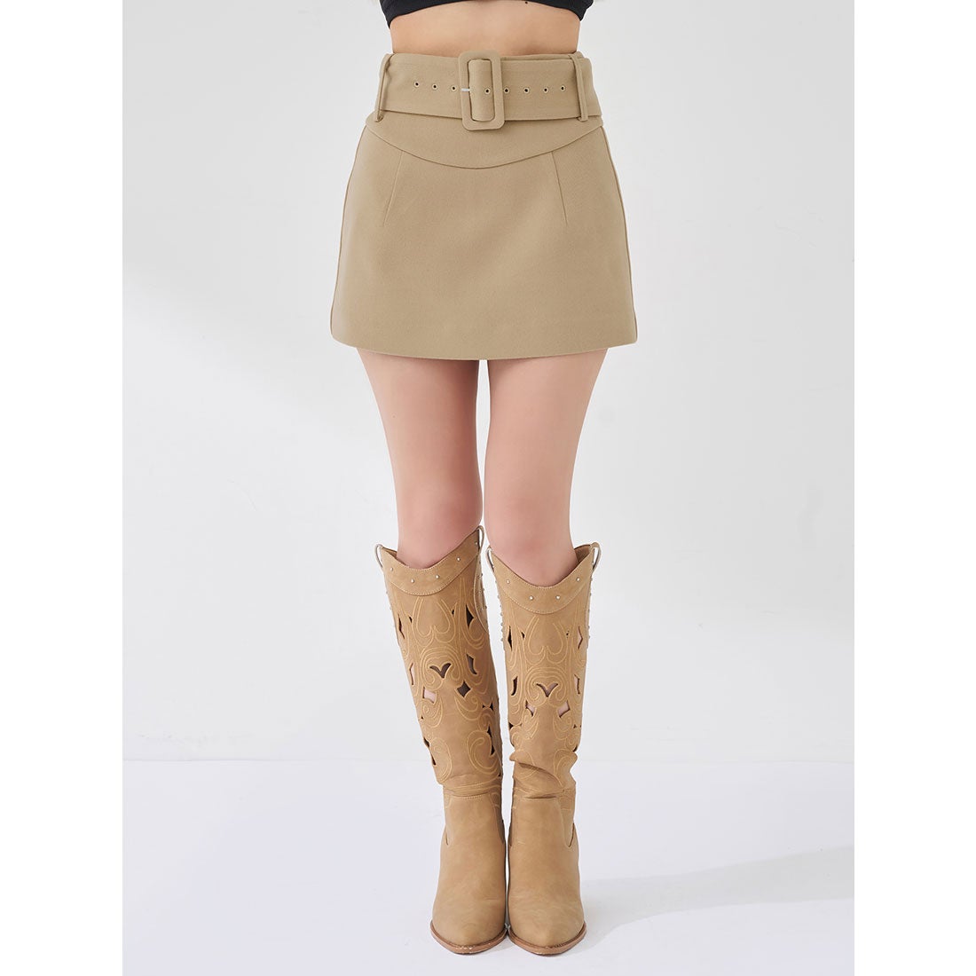 ダーリッチ Darich シェイプラインベルトミニスカート （ベージュ
