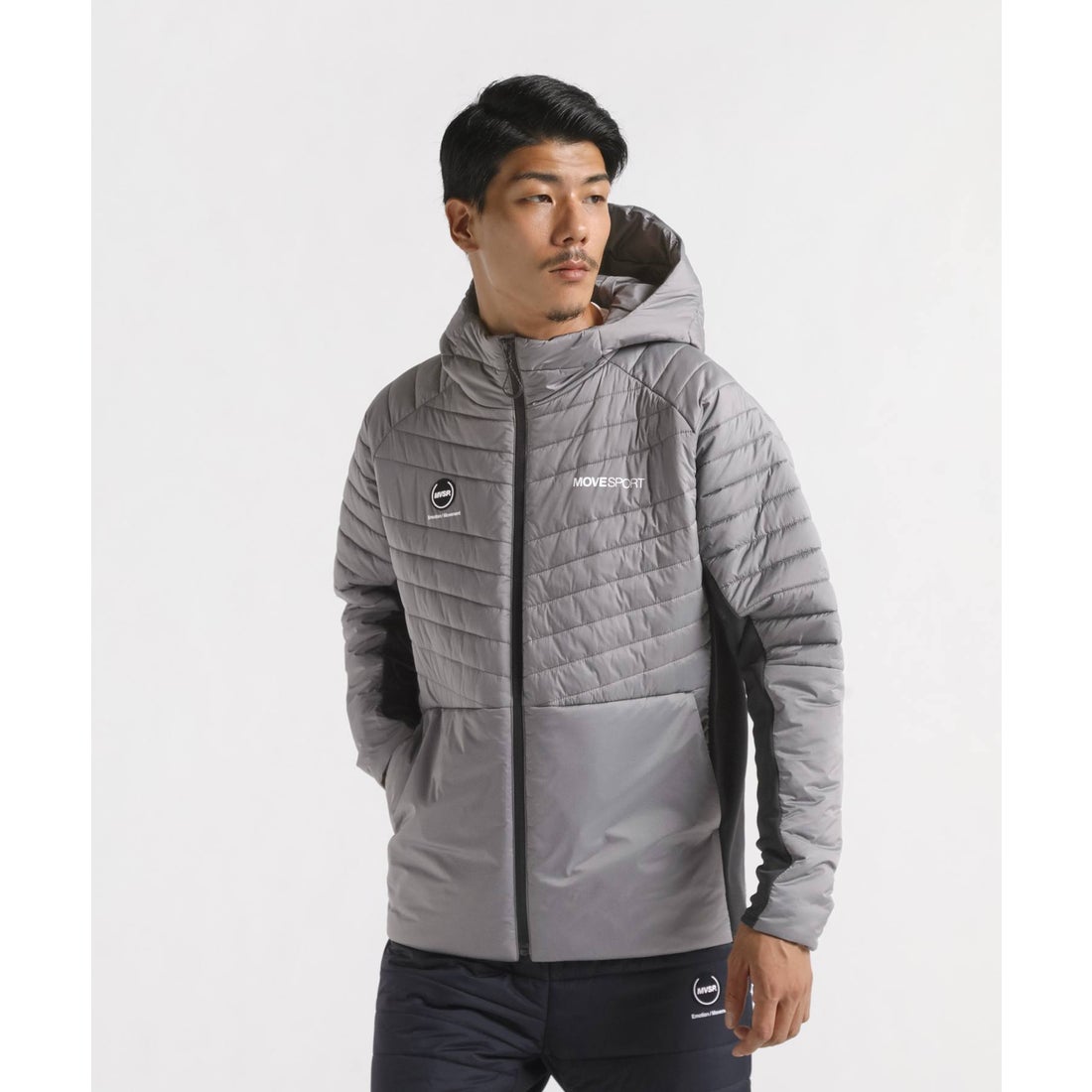 MoveSport AERO CAPSULE ハイブリッドフーディー -デサントストア