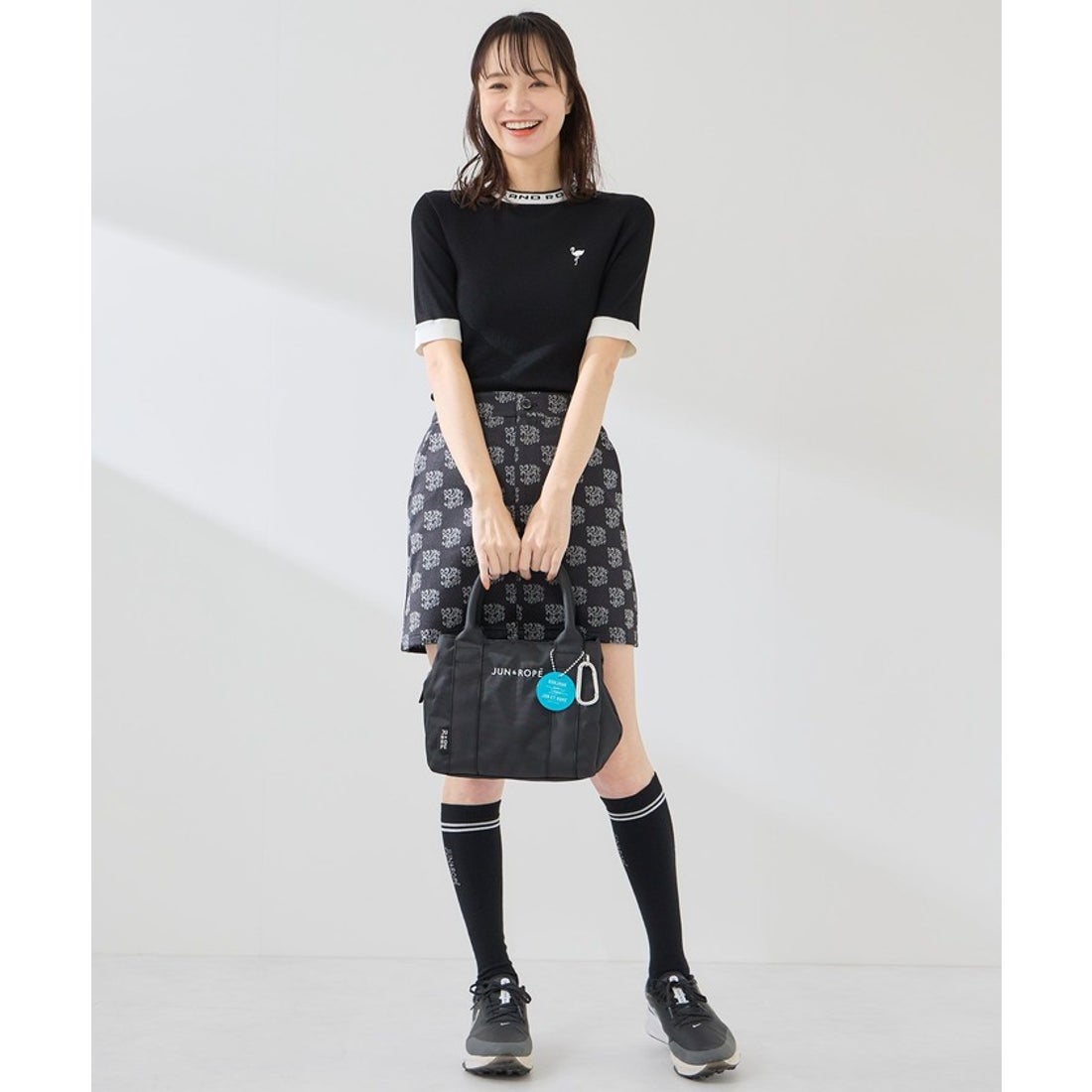 ジュンアンドロペ JUN & ROPE' チャーム付きカートバッグ/ユニセックス