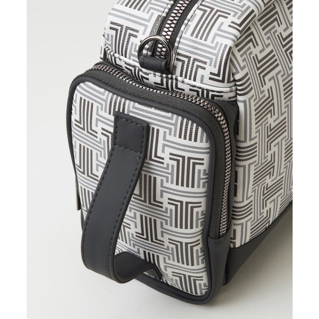 LANVIN SPORT JLモノグラム柄ボディバッグ -デサントストア-DESCENTE