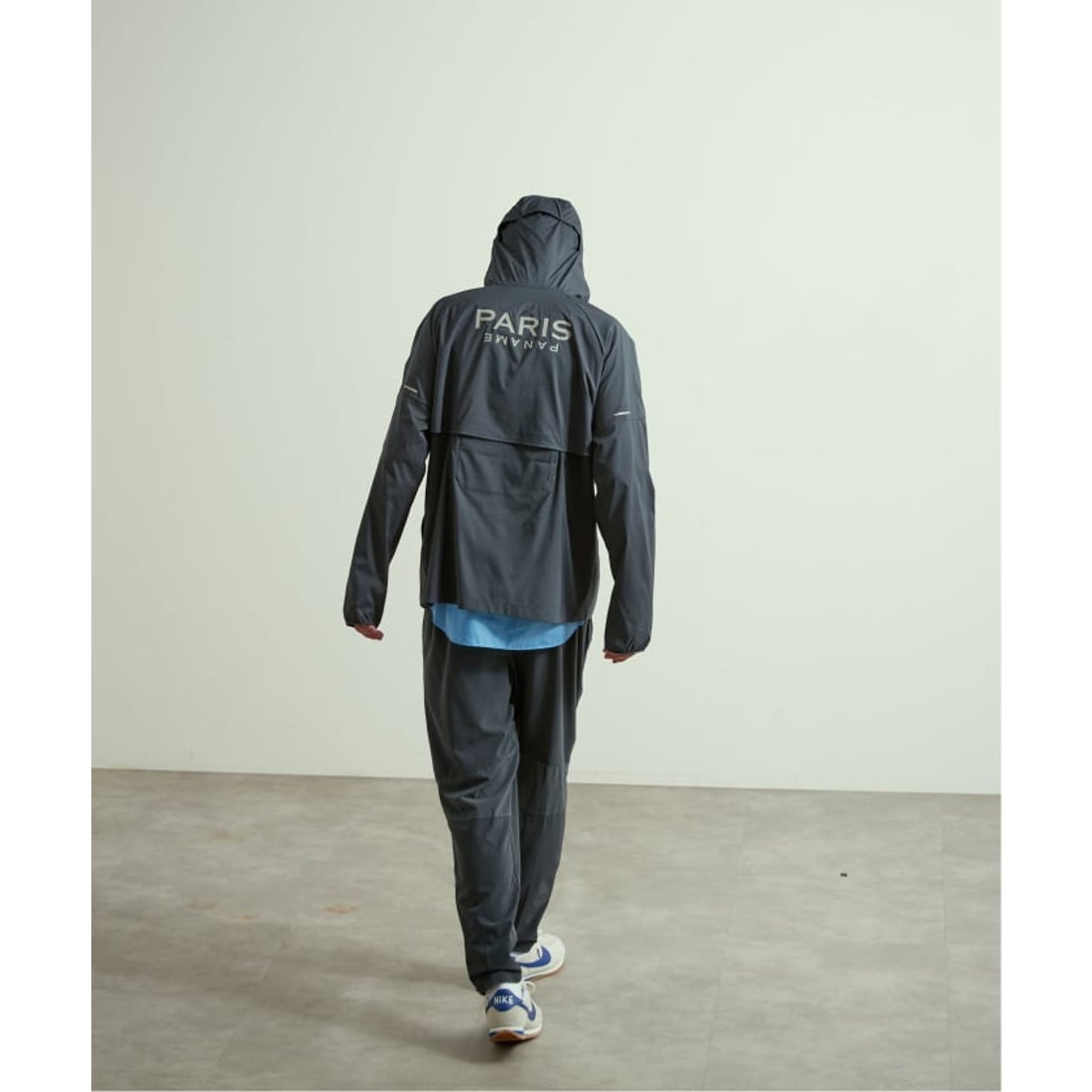 Nike グレー ウィンドブレーカー PARIS IENA Nike グレー ウィンド