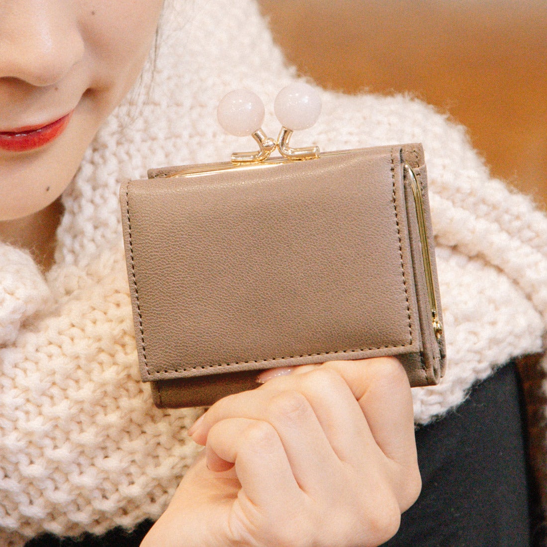 ペルケ perche ジェムストーンがま口3つ折り財布 （オーク