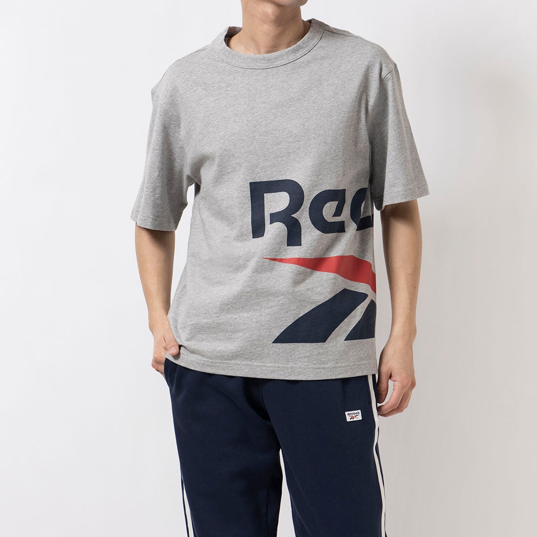 サイド ベクター Tシャツ / GS SIDE VECTOR SS （ミディアムグレー