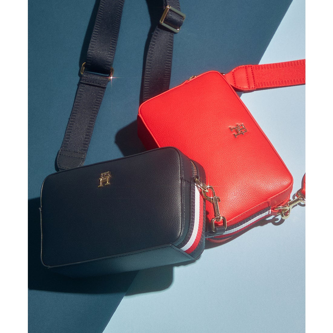 トミー ヒルフィガー TOMMY HILFIGER エッセンシャルクロスボディ