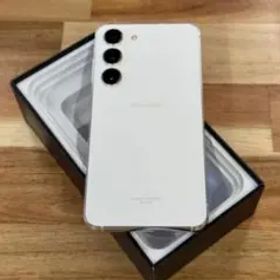 Galaxy S23 新品 47,800円 中古 35,000円 | ネット最安値の価格比較