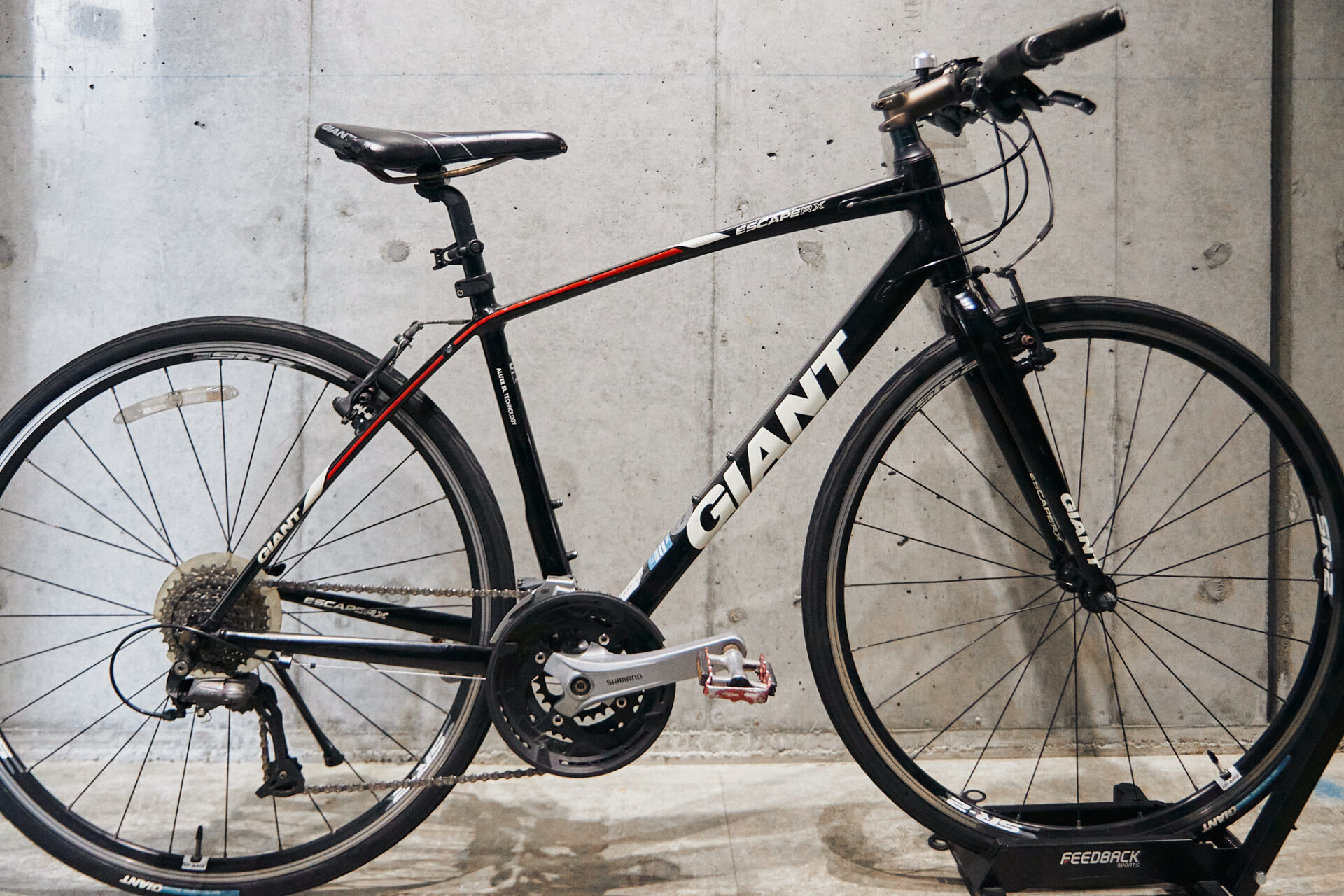 スポーツクロスバイクGIANT ESCAPE RXが入庫！ - SENSHA Bicycle 港北