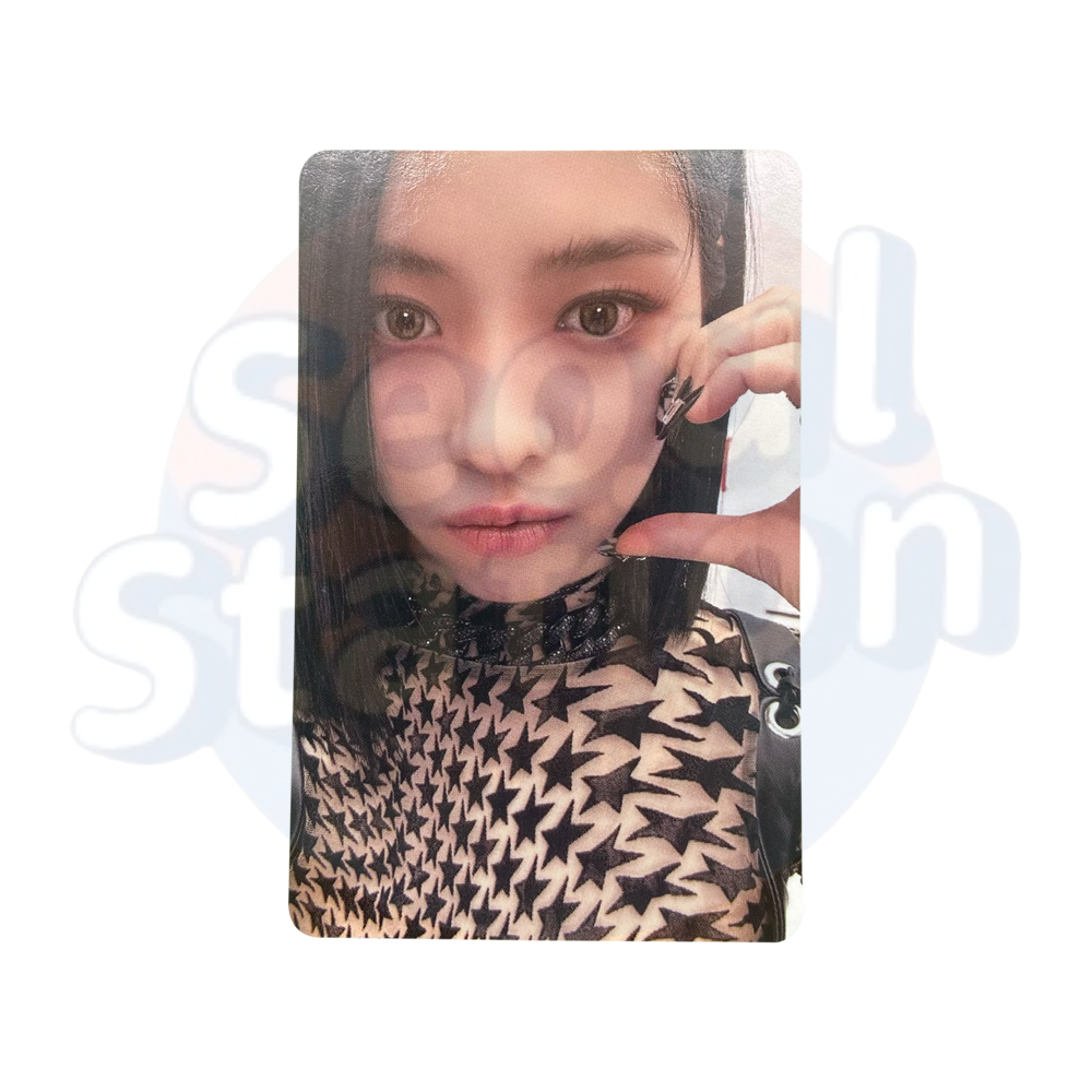 ITZY - KILL MY DOUBT - SOUNDWAVE Photocard – Seoulstation.de