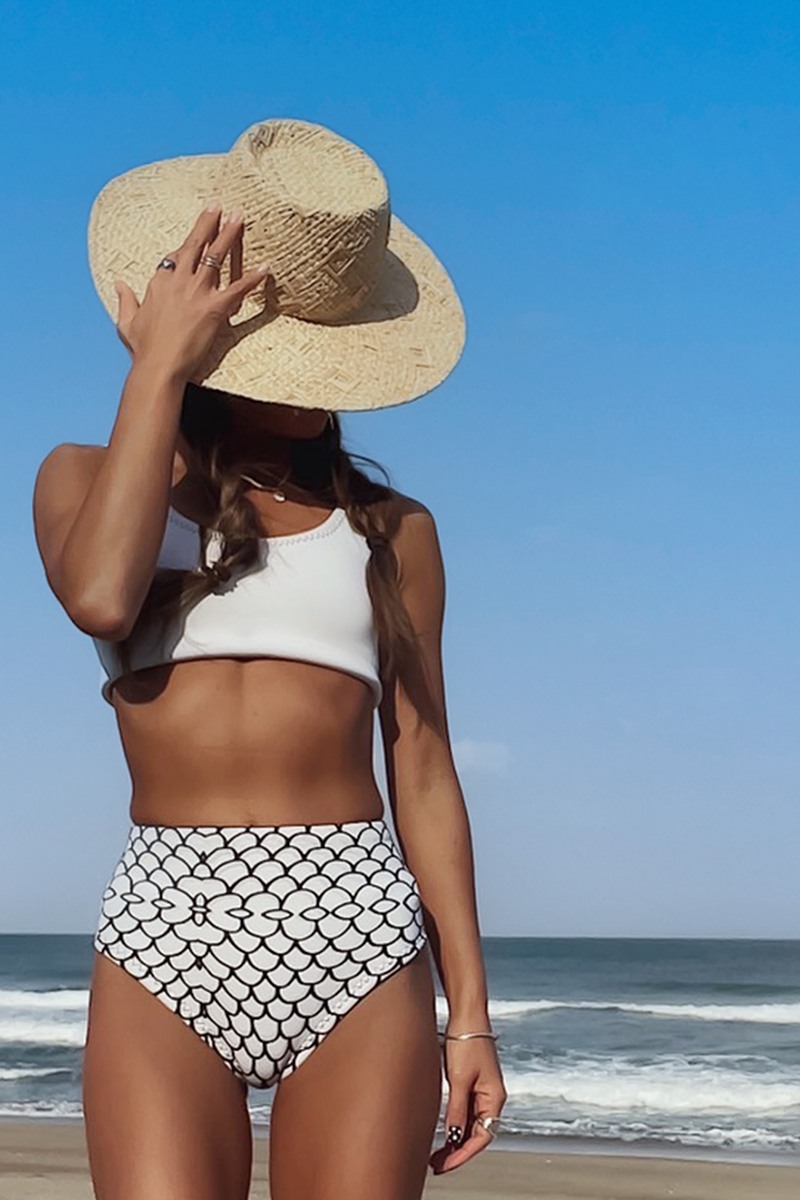 Sea×me(シーミー)Wetsuits｜サーフィン用レディースウェットスーツの