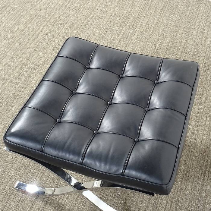 Knoll ノル Barcelona バルセロナ チェア & オットマン 黒本革 入荷