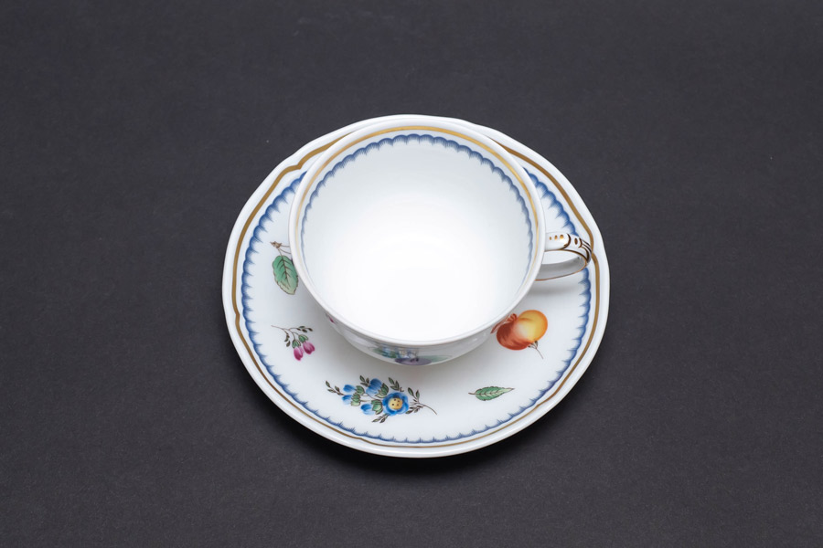 リチャード・ジノリ イタリアンフルーツ ティーカップ＆ソーサーを