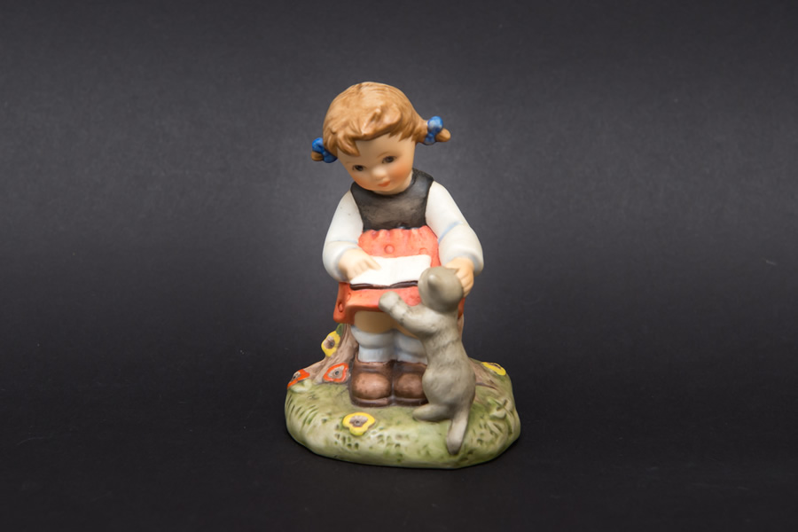 ゲーベル・フンメル人形・縄跳びをする子どもたち・可愛いです