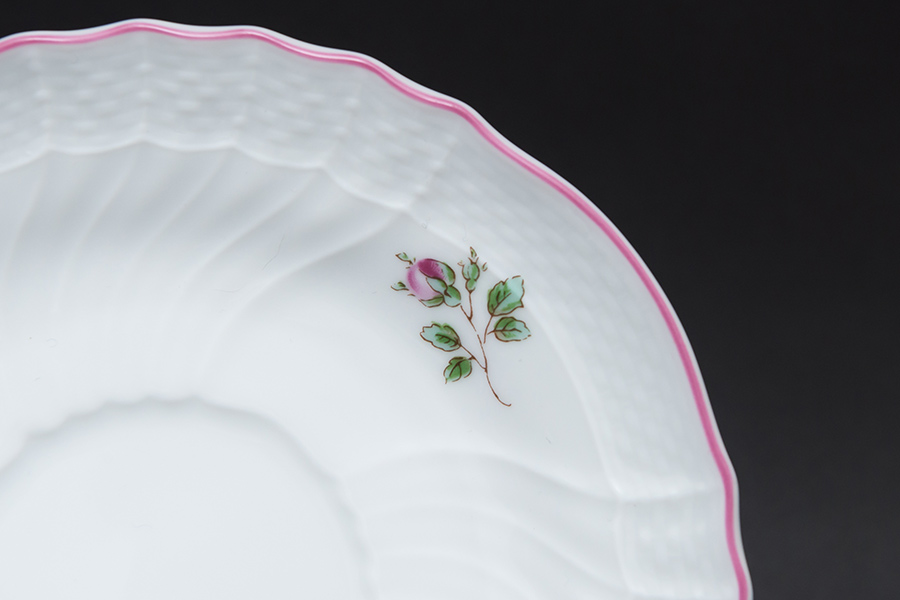 リチャード・ジノリ ロゼリーニ ティーカップ＆ソーサーを買い取りまし