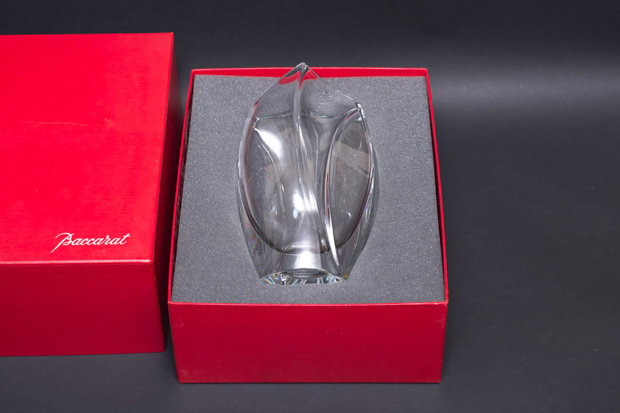 バカラ ジベルニー フラワーベース（22cm）を買い取りました｜ブランド