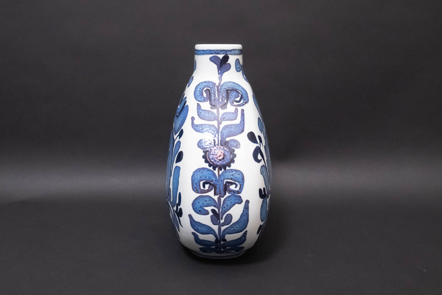 ロイヤル・コペンハーゲン テネラ フラワーベースを買い取りました