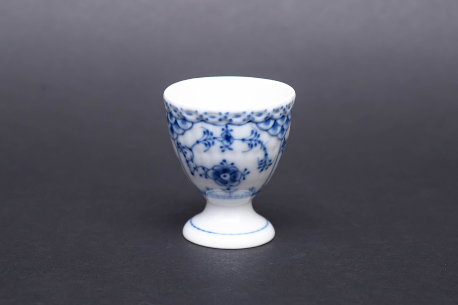 ロイヤル・コペンハーゲン ブルーフルーテッドハーフレース エッグ