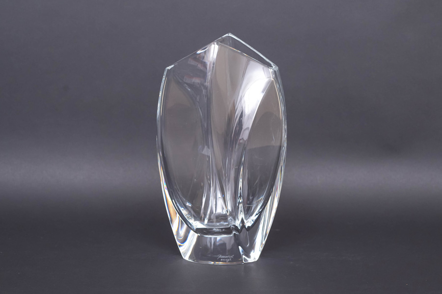 バカラ ジベルニー フラワーベース（22cm）を買い取りました｜ブランド