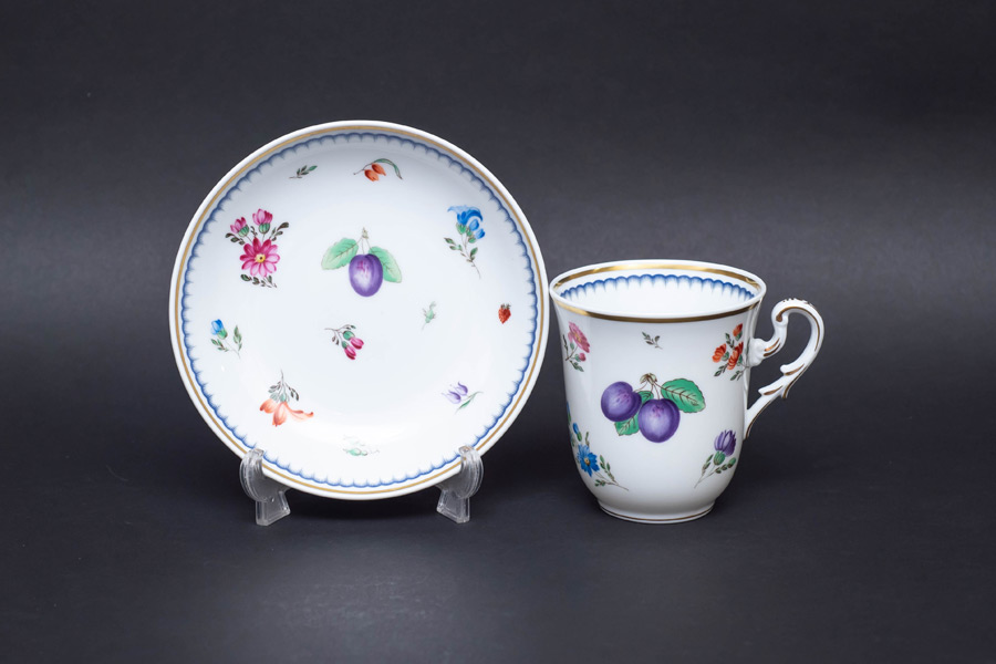 リチャード・ジノリ イタリアンフルーツ モーニングカップ＆ソーサーを