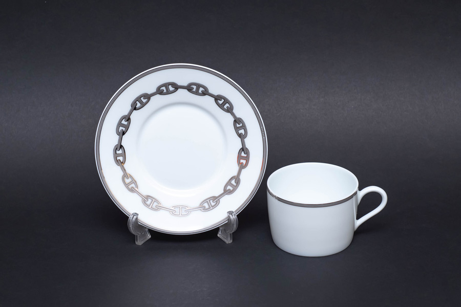 エルメス シェーヌダンクル（プラチナ） ティーカップ＆ソーサーを