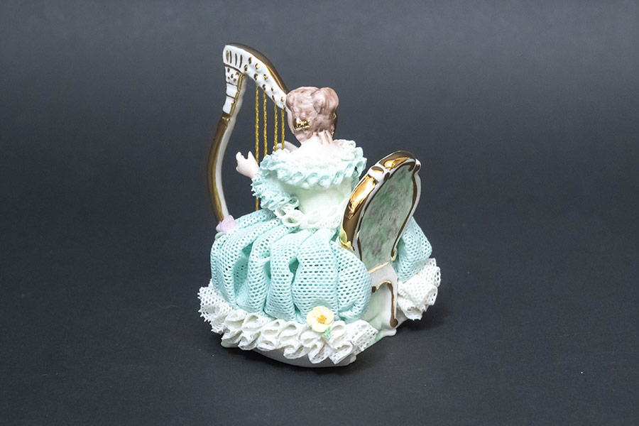 アイリッシュ・ドレスデン レースドール 『Christine』（ブルー）を