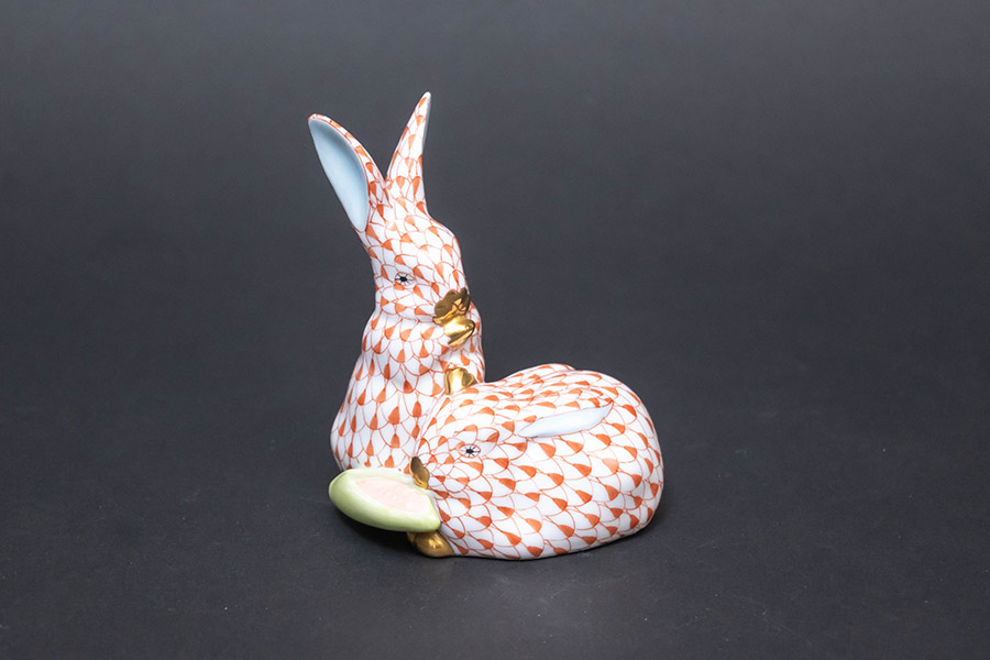 ヘレンド フィギュリン ウサギのペアとトウモロコシ（レッド）を