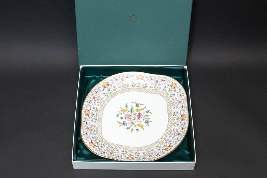 ミントン マジェスティックハドンホール ブレッド＆バタープレートを