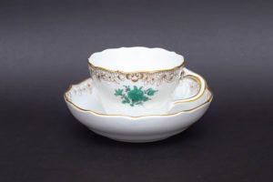 マイセン ピンクローズと忘れな草 兼用カップ＆ソーサーを買い取りまし