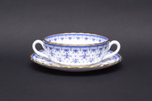 スポード フルール・ド・リス ゴールド ティーカップ＆ソーサーを