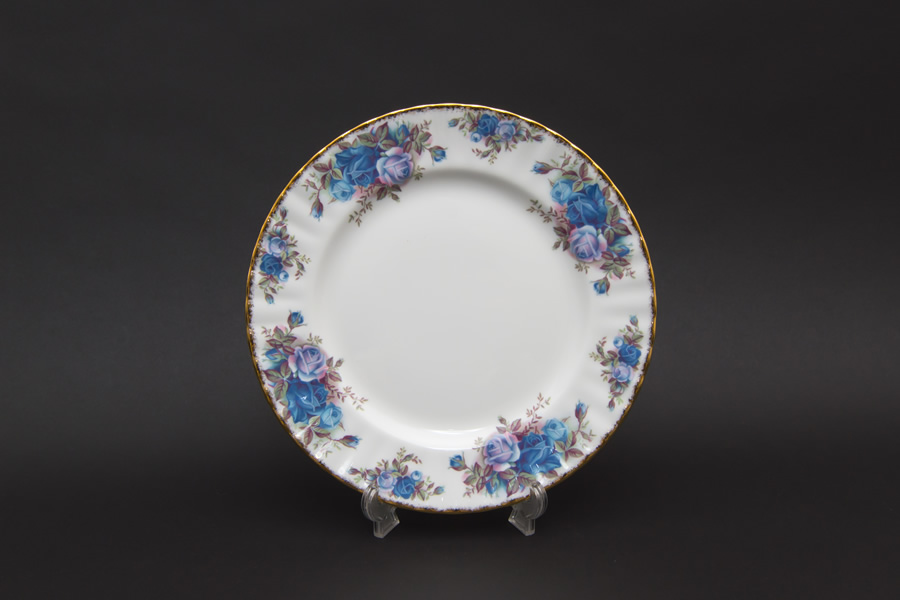 ロイヤル・アルバート ムーンライトローズ 20cmプレートを買い取りまし