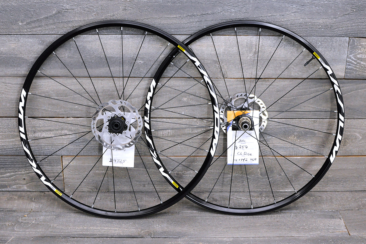 700c Mavic Aksium Disc Wheelset – Sellwood Cycle Repair