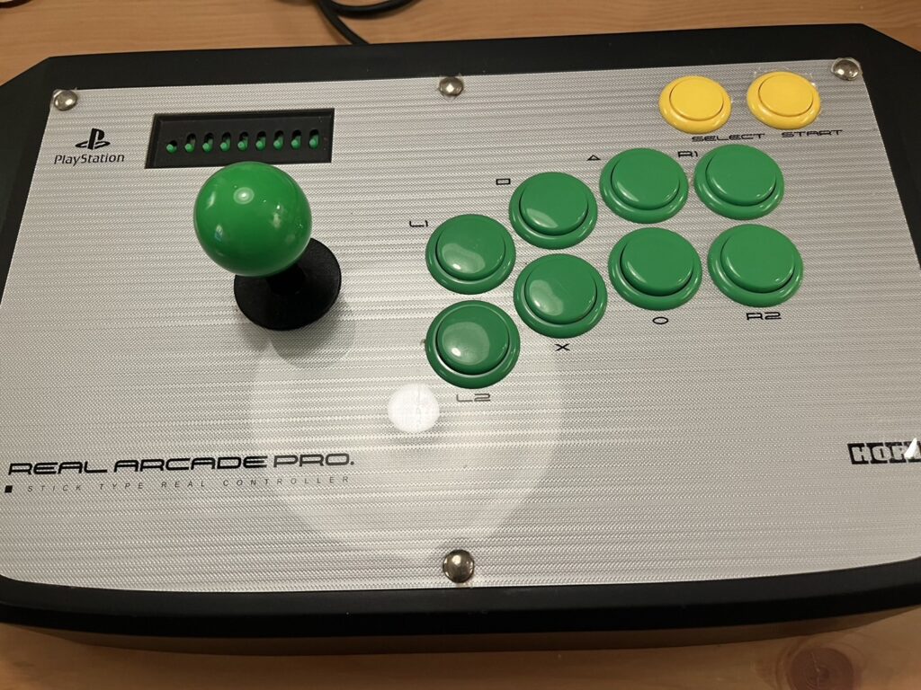 PS2用のHORIリアルアーケードPro.のボタンとレバーボールを三和製