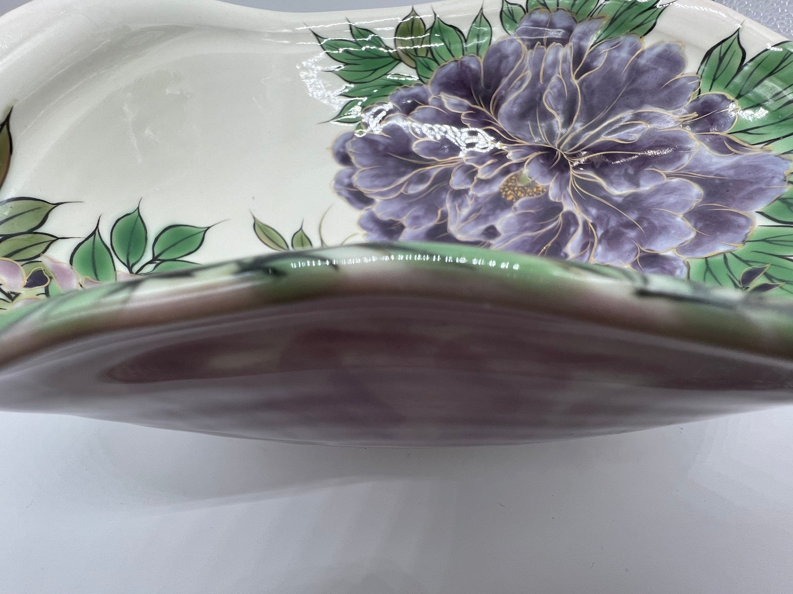 京焼・清水焼 土渕陶あん(陶あん窯) 白掛紫草花八.五寸鉢 – SEIKADO