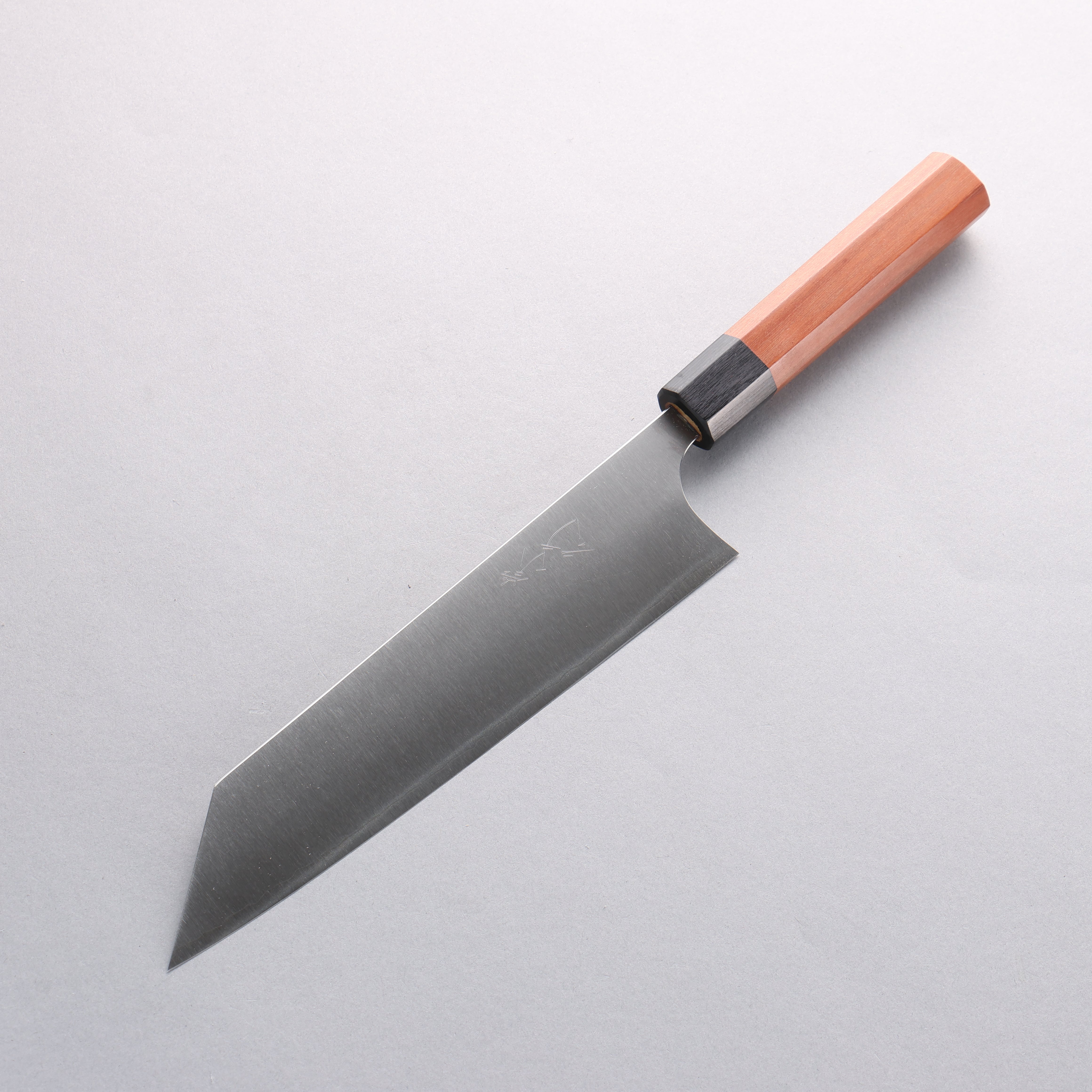 柴田崇行 甲鉄 SG2 牛刀包丁 210mm ジャラ柄 – 清助刃物 Japan