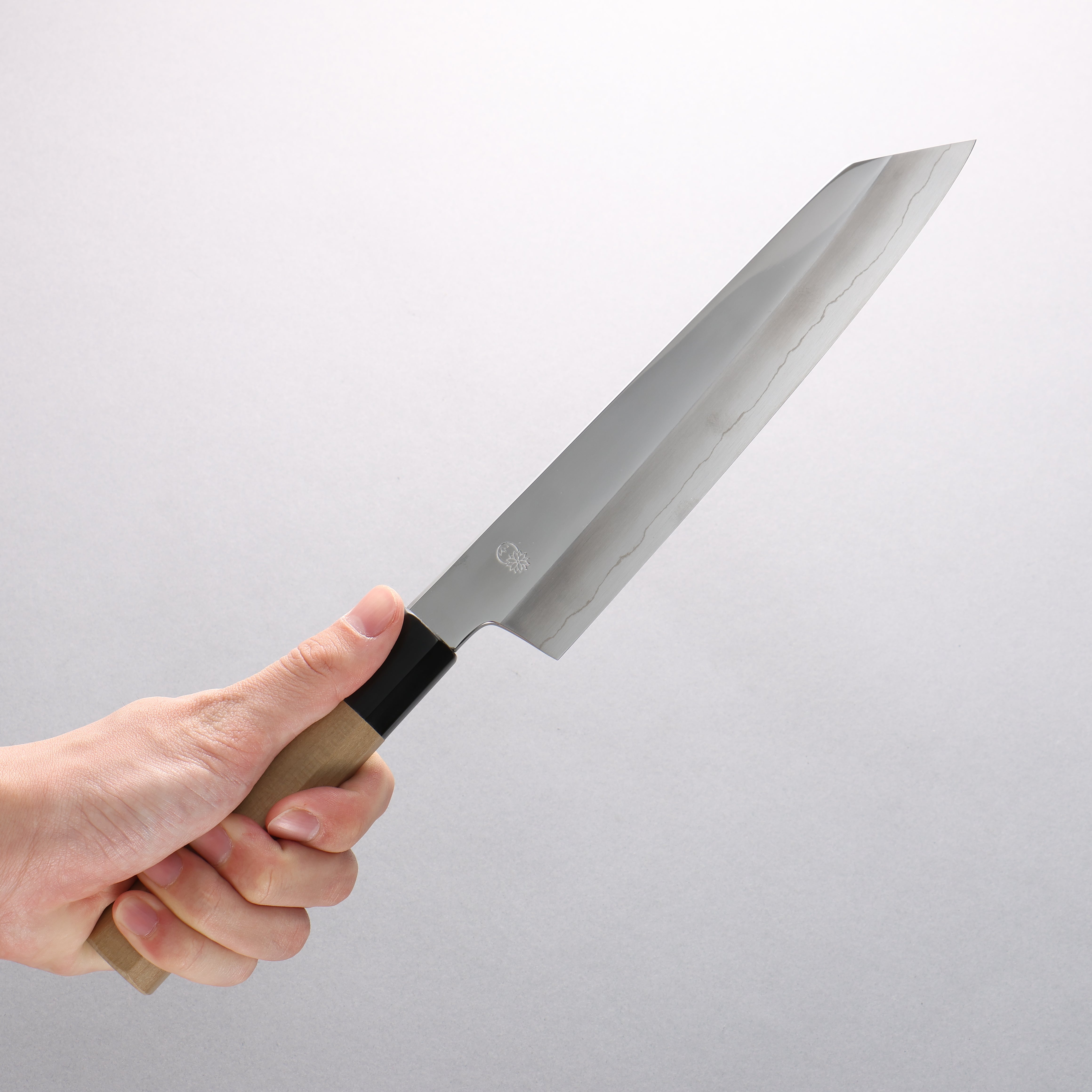 重陽 銀三鋼 鏡面仕上げ 切付牛刀包丁 210mm 朴柄 – 清助刃物 Japan