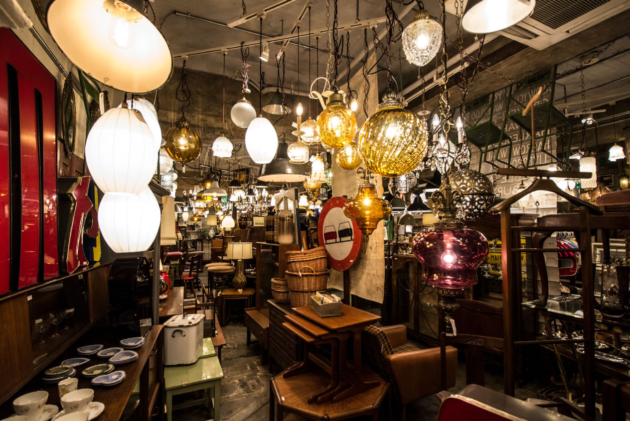 70B ANTIQUES｜京都・三条のアンティーク家具&ブロカント雑貨