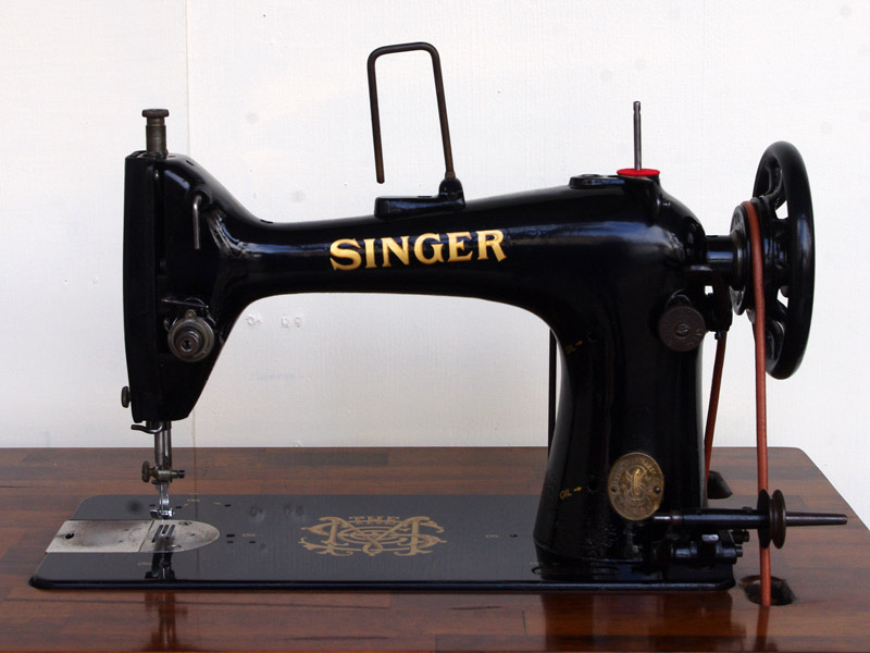 No.371 SINGER 103 シンガー製 職業用足踏みミシン：アンティーク