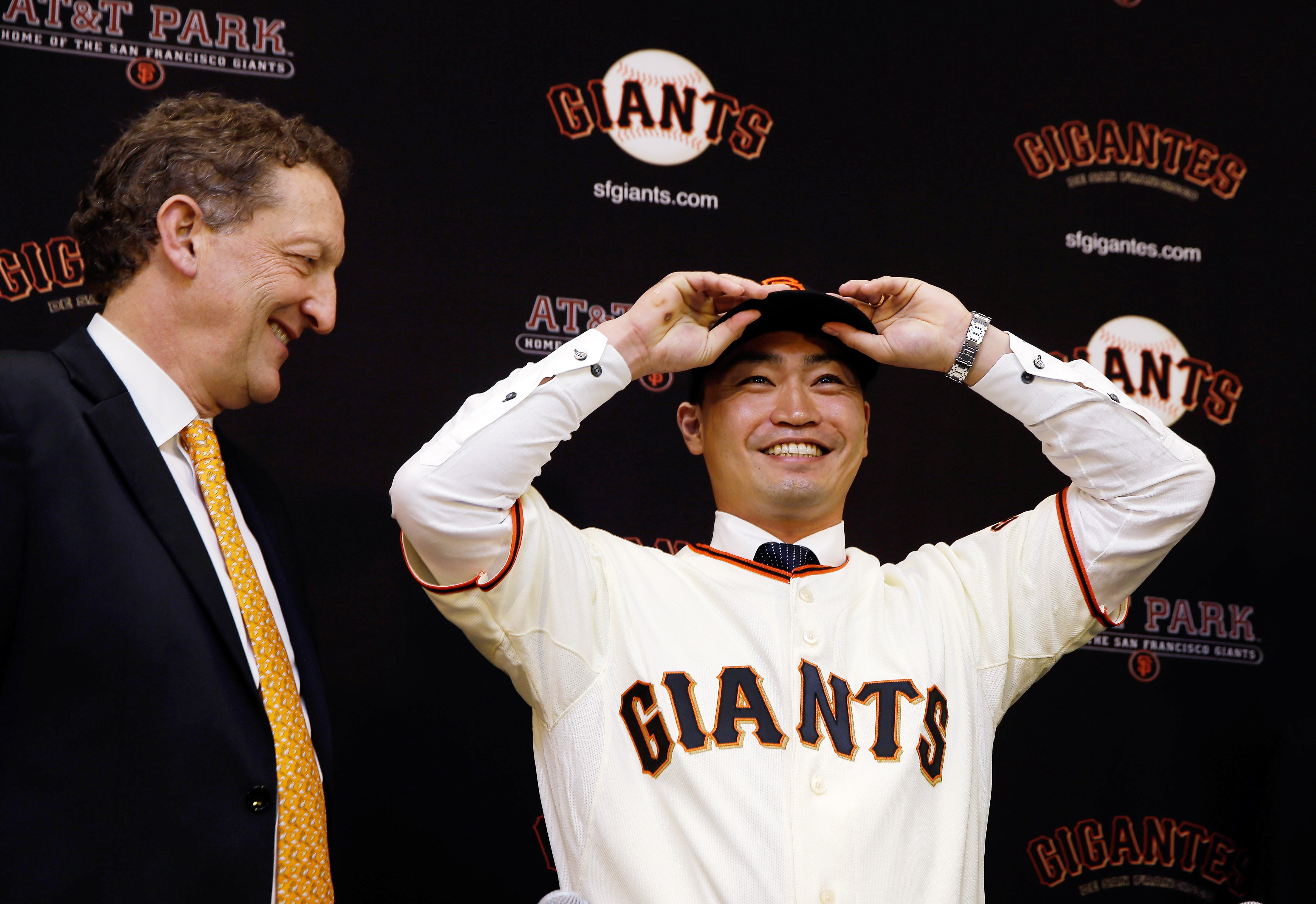 MLB】ジャイアンツ入団の青木が会見「世界一を狙えるチームが決め手
