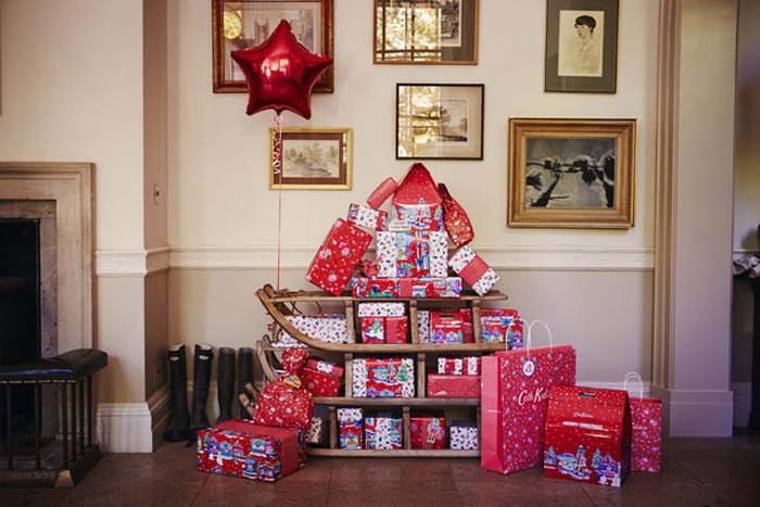 2人で遊ぶiPhoneのクリスマスクラッカー登場！「キャスキッドソン