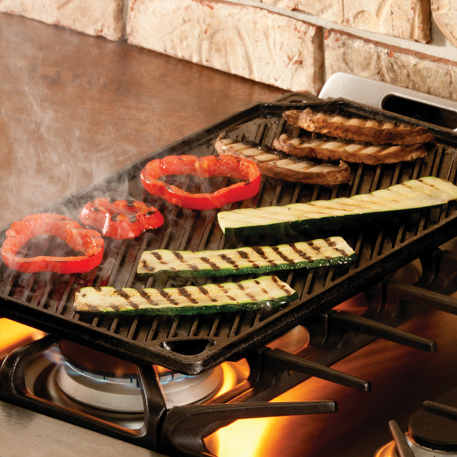 16.75 Inch x 9.5 Inch Cast Iron Reversible Grill/Griddle（ダブル