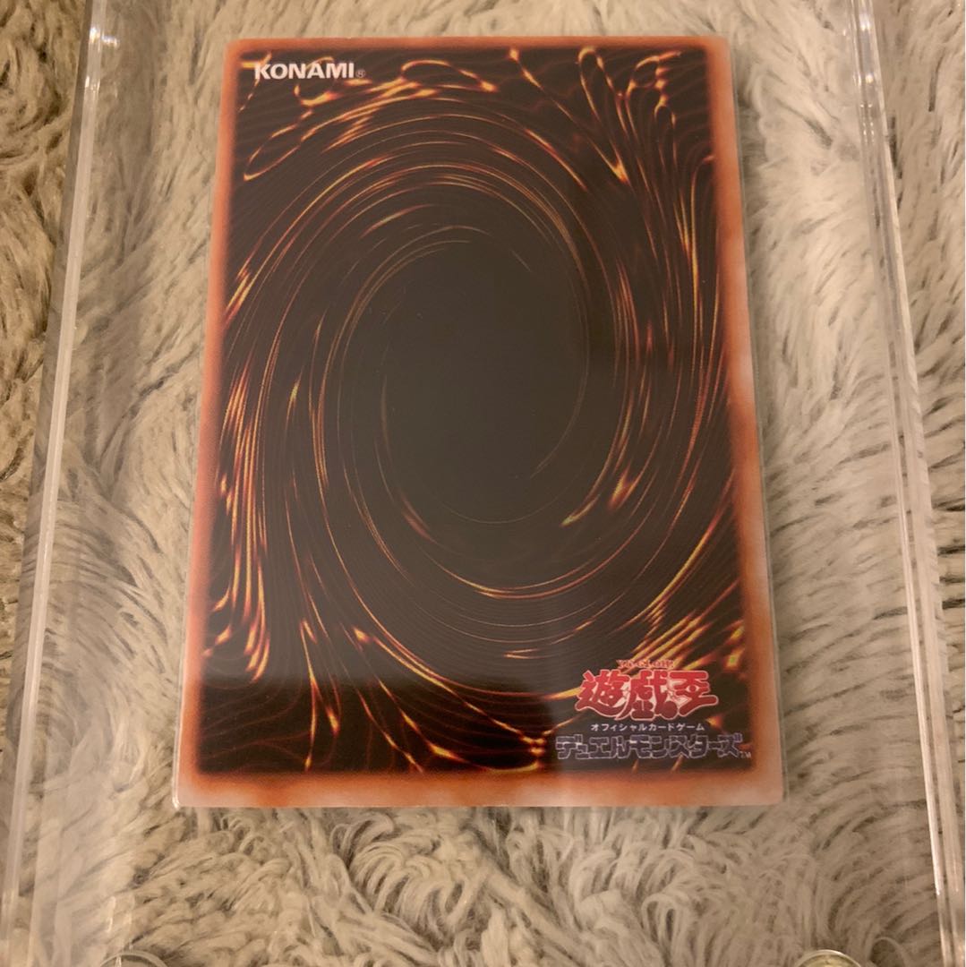 No.44遊戯王美品エラーカード裏面枠ズレ大初期ブラックマジシャン