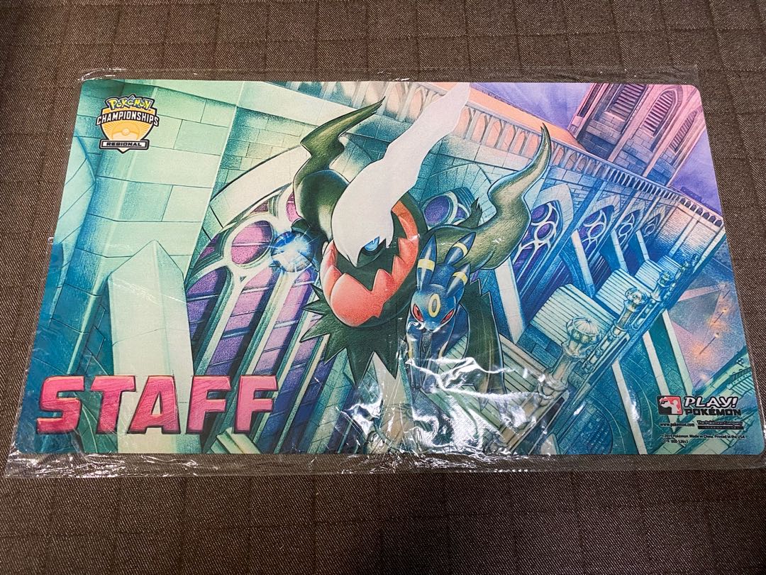 プレイマット ダークライ ブラッキー 海外限定モデル 新品未使用 1枚の