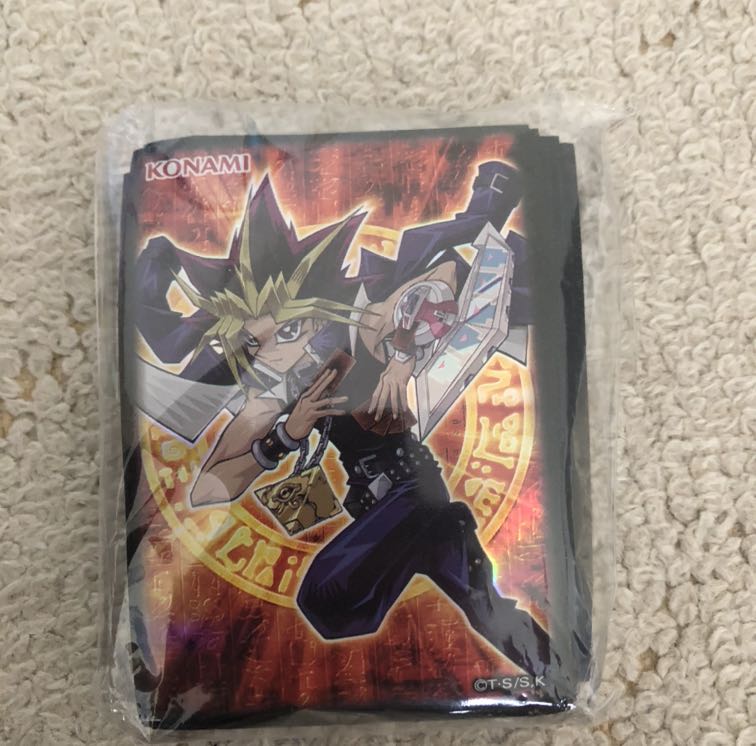 バラ売り可能 遊戯王 スリーブ 武藤遊戯 60枚＋70枚 30枚の通販 しゅー