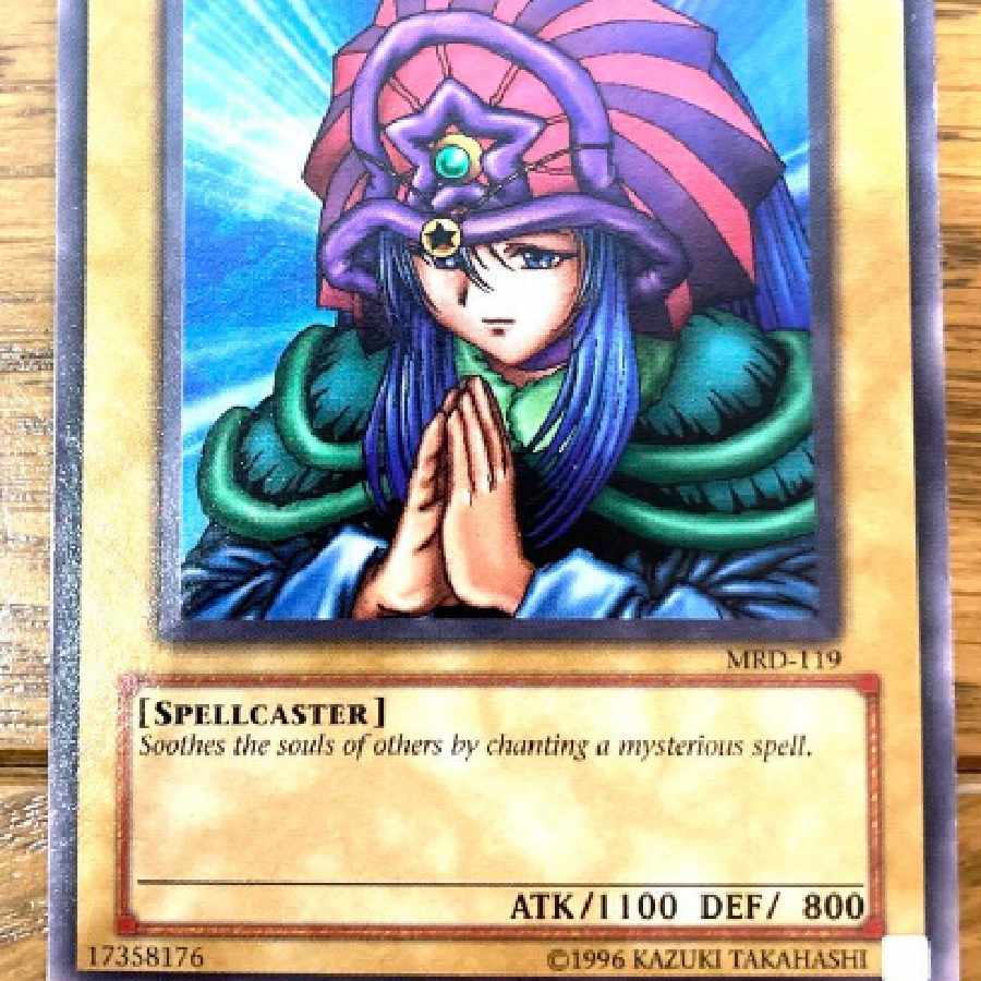 遊戯王 ハイ•プリーステス トレカ 英語版 デュエルモンスターズ 1枚の