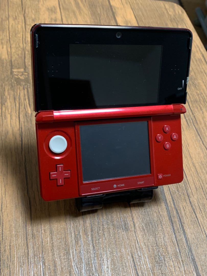 ニンテンドー3DS フレアレッドの通販 ユグシス（421846291） | magi