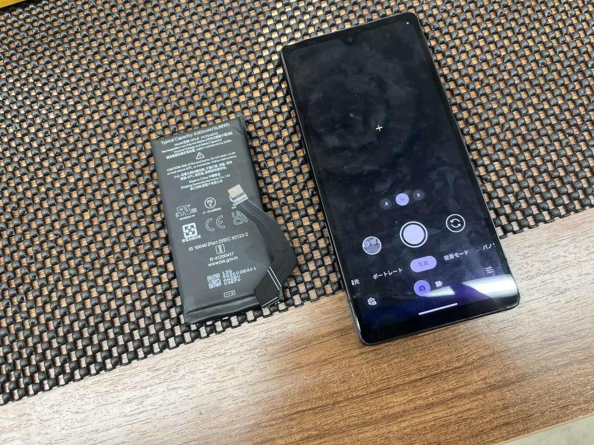 Google Pixel 7a】 バッテリー交換も承っております！ 【修理日記