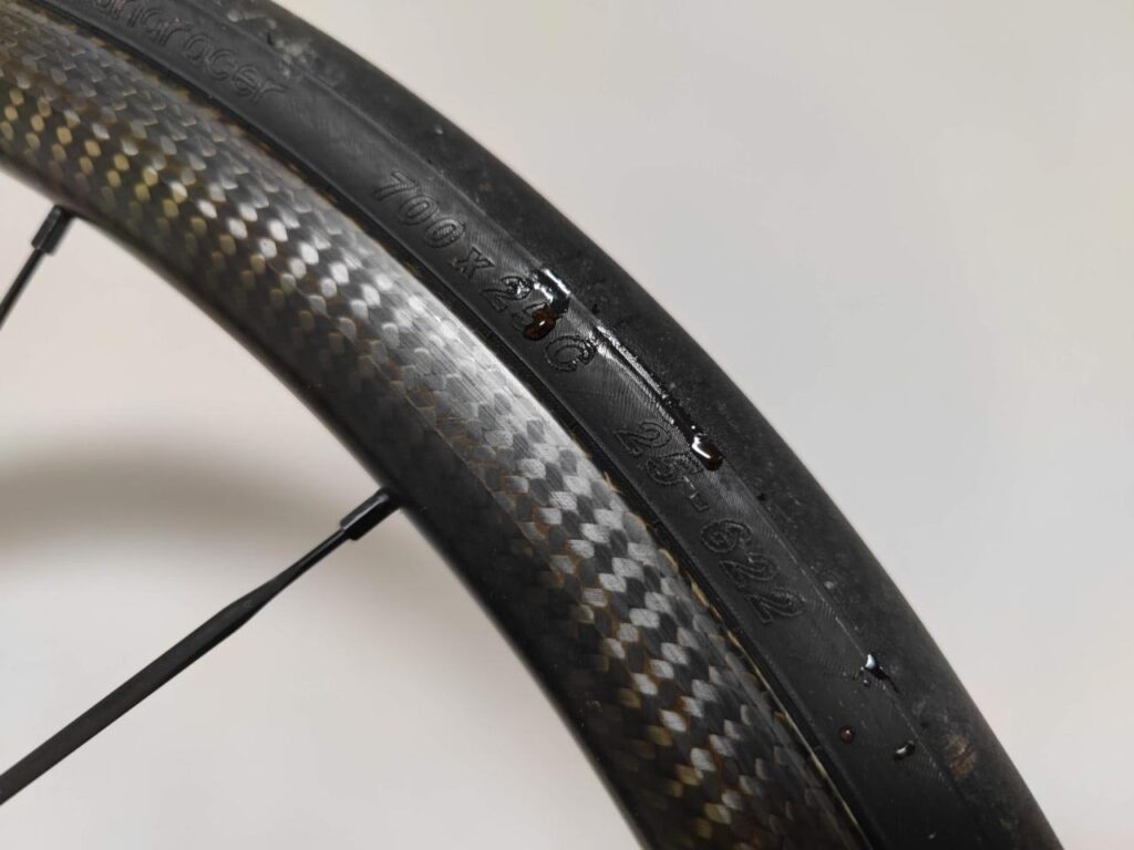 レビュー】Panaracer AGILEST TLR 25c ～シーラント前提に耐パンク